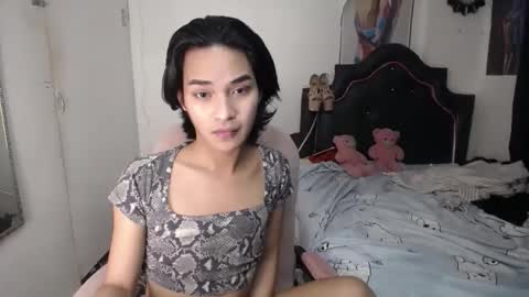 ELLORREY online show from December 21, 11:50 am