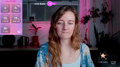 Snapshot of elly_helly chatting on November 5, 8:53 pm elly_helly online show from November 5, 8:53 pm