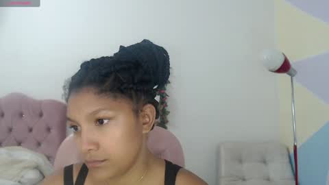 Elly online show from January 2, 8:57 pm