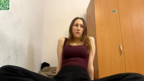 Sonya online show from April 2, 2:04 pm