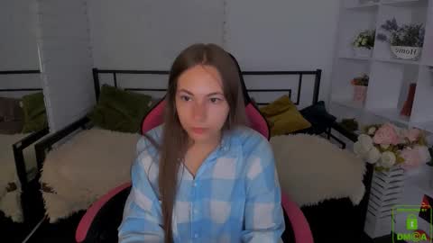 elma_lily online show from September 18, 6:04 am