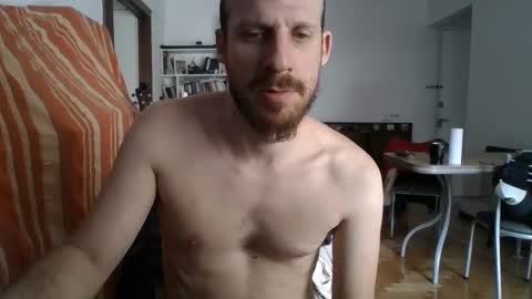 Snapshot of elmatirestrepo chatting on January 10, 4:41 pm Mati Restrepo online show from January 10, 4:41 pm