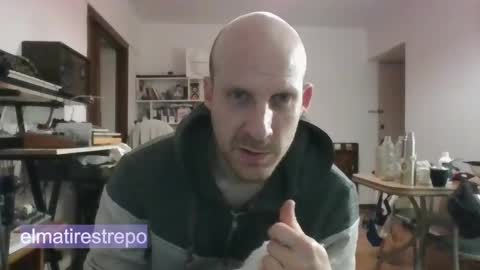 Snapshot of elmatirestrepo chatting on September 21, 10:44 pm Mati Restrepo online show from September 21, 10:44 pm