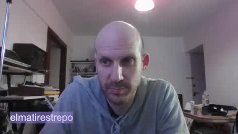 Snapshot of elmatirestrepo chatting on September 26, 11:20 pm Mati Restrepo online show from September 26, 11:20 pm