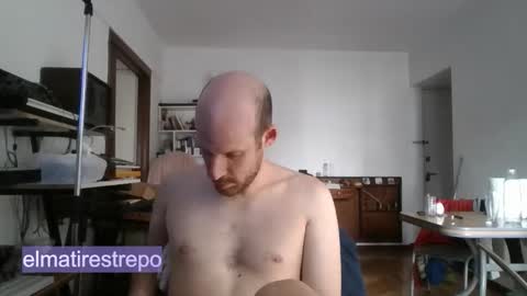 Snapshot of elmatirestrepo chatting on October 10, 12:48 pm Mati Restrepo online show from October 10, 12:48 pm