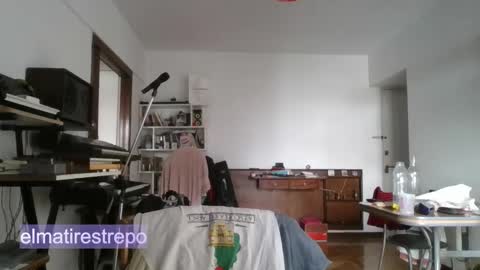 Mati Restrepo online show from November 23, 12:27 pm