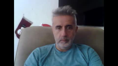 Snapshot of elmejorfvb2 chatting on December 9, 10:41 pm fer online show from December 9, 10:41 pm