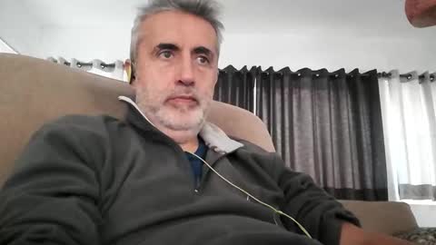 fer online show from December 18, 1:39 pm