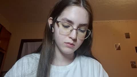 Kate online show from March 25, 2:45 pm