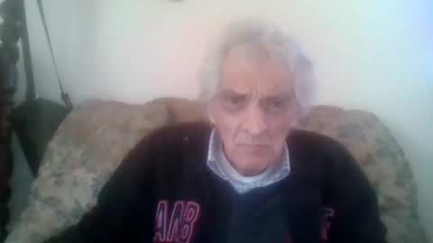 Snapshot of elmo191271 chatting on October 18, 11:33 am elmo191271 online show from October 18, 11:33 am