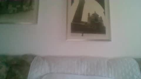 Snapshot of elmo191271 chatting on February 26, 9:08 am elmo191271 online show from February 26, 9:08 am