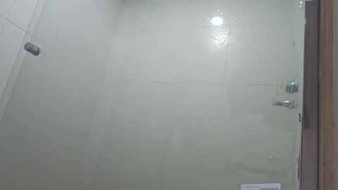 Snapshot of elninoposha chatting on April 16, 12:11 am Estoy usando Telegram online show from April 16, 12:11 am