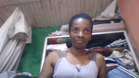 elodynarcisse online show from December 15, 9:57 am