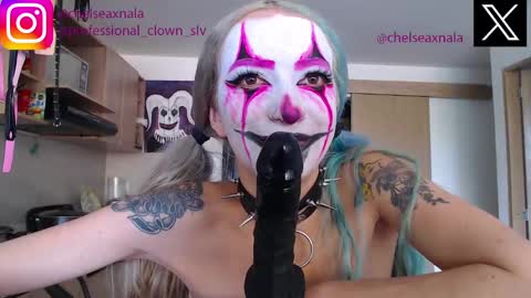 Chelsea  Please help me to reach 100 thumbs up online show from September 13, 7:35 pm