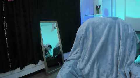 Eloise  . online show from November 4, 4:33 am