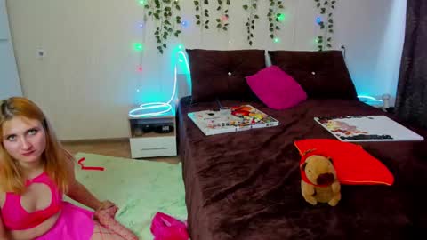 Elsa  online show from March 11, 5:38 am