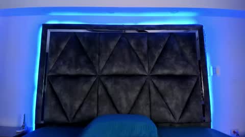 Elsa online show from February 20, 3:19 pm