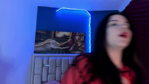 Elsa online show from March 9, 12:09 pm