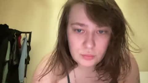 Elsa online show from June 18, 3:49 pm