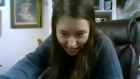 Elsie Rain online show from September 15, 7:08 am