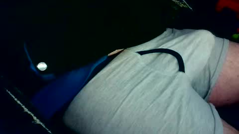 eltrixie online show from April 16, 8:42 pm