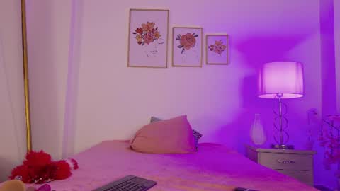 Eluny online show from July 31, 7:13 pm