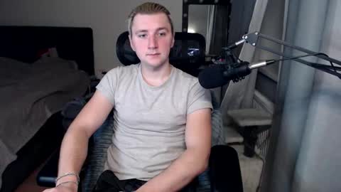 Elvin Vaenight online show from October 12, 11:37 pm