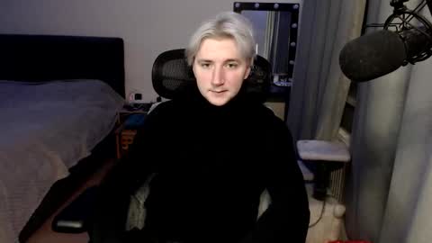 Elvin Vaenight online show from November 16, 12:05 am