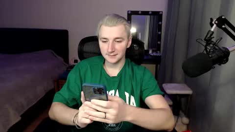 Elvin Vaenight online show from November 16, 10:15 pm