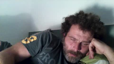 elyjahoye online show from November 25, 1:55 pm