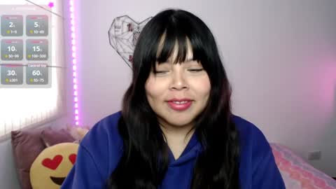 Snapshot of elymoon chatting on July 2, 10:38 pm Ely online show from July 2, 10:38 pm