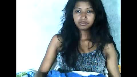 elynah195043 online show from June 4, 6:30 am