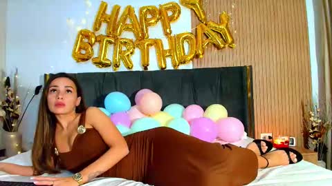 elys_dream online show from November 17, 8:03 pm