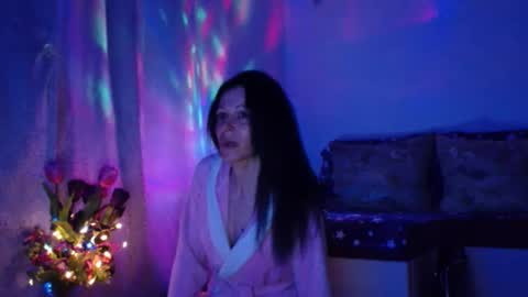 Snapshot of elysasun chatting on March 9, 9:57 pm Elisa online show from March 9, 9:57 pm