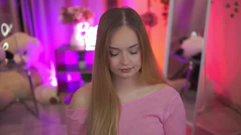 Elyssa online show from March 12, 7:31 pm