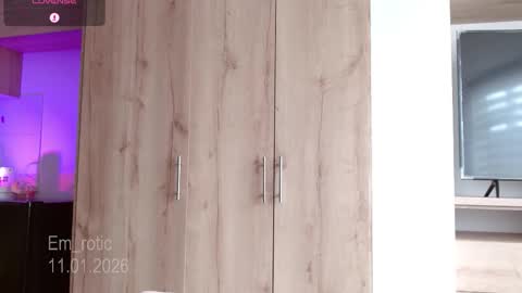 Emilia  online show from January 11, 6:13 pm