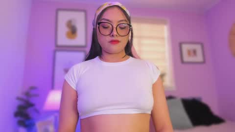 Ema online show from October 2, 8:38 pm