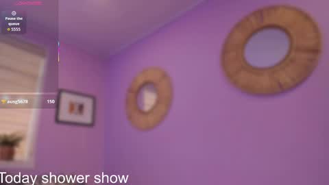 Ema online show from October 3, 9:23 pm