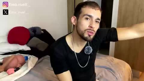 emanuell___ online show from April 21, 2:04 am