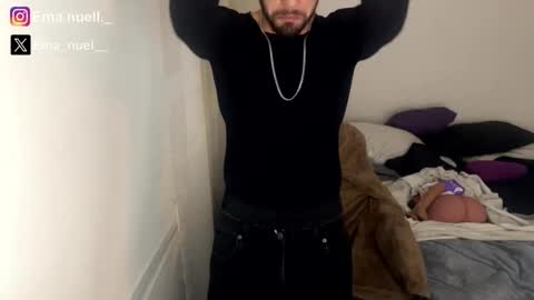 emanuell___ online show from April 28, 2:27 am