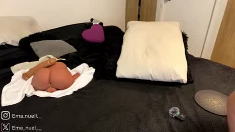 emanuell___ online show from June 24, 2:32 am