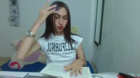 Snapshot of ember57607 chatting on February 20, 11:31 am ember57607 online show from February 20, 11:31 am