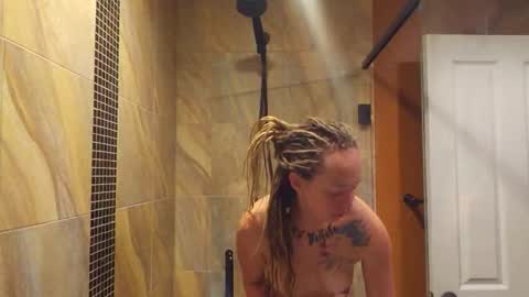 Emberskye27 online show from February 21, 4:19 pm