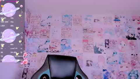 Snapshot of emely_rous chatting on September 17, 2:30 pm Emely Rous online show from September 17, 2:30 pm