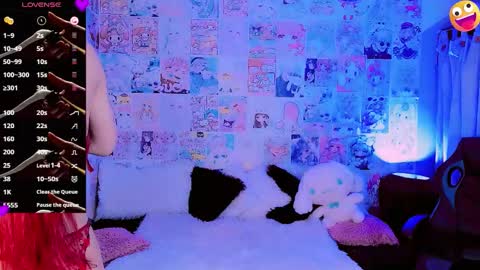 Snapshot of emely_rous chatting on October 11, 3:17 am Emely Rous online show from October 11, 3:17 am