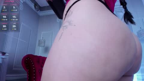 Snapshot of emelyross_ chatting on December 3, 6:50 pm emely ross online show from December 3, 6:50 pm