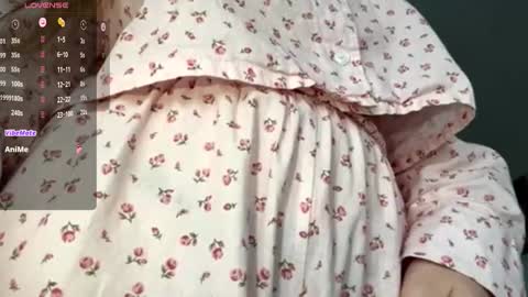 Snapshot of emeraldcotton chatting on November 11, 4:12 am Gily online show from November 11, 4:12 am