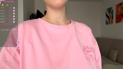 Snapshot of emeraldcotton chatting on November 28, 8:06 am Gily online show from November 28, 8:06 am