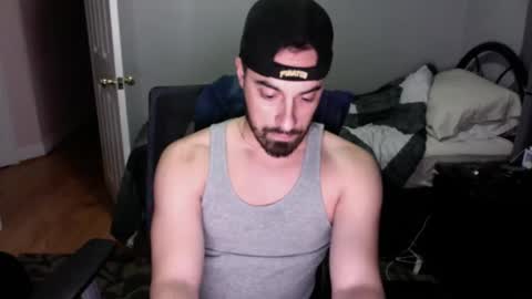 Snapshot of emgee88 chatting on December 15, 10:03 pm emgee88 online show from December 15, 10:03 pm