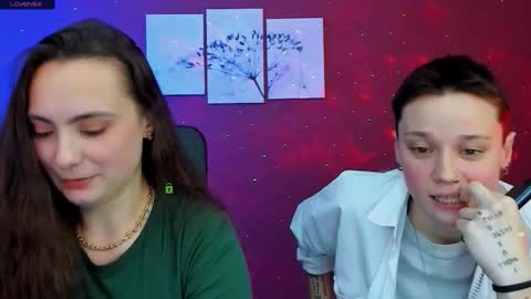 Snapshot of emi_fade chatting on February 9, 11:03 am emi_fade online show from February 9, 11:03 am